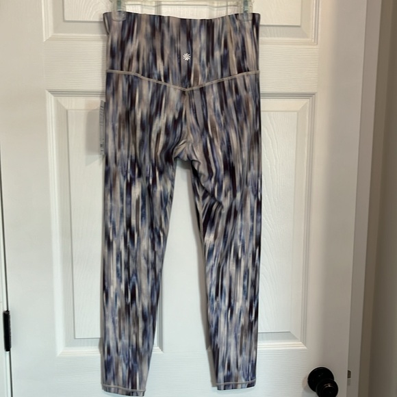 Athleta Elation Ultra High Rise 7/8 Legging - Picture 10 of 15